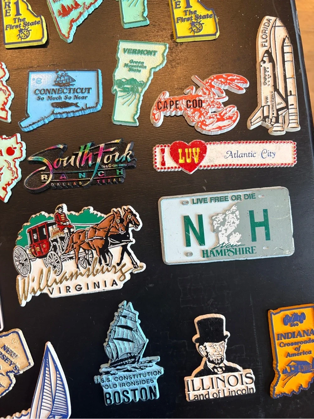 Vintage America Road Trip Collection – 38 Souvenir Magnets! 🇺🇸